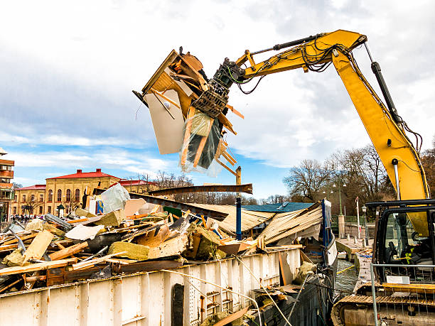 Best Estate Cleanout Services  in Lyndon, KY